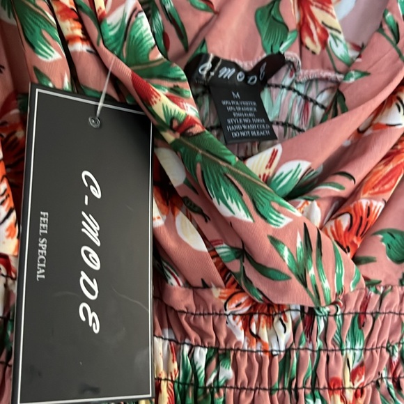 C-Mode romper Size medium New with tags - Picture 3 of 3